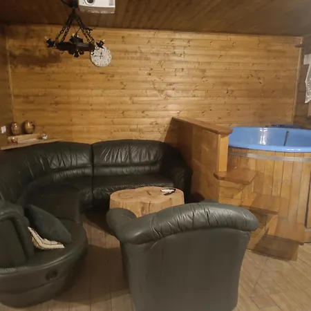 Vinný Sklípek U Dědy Casa de Férias *