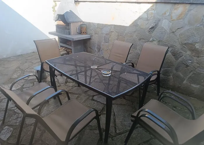 Vinný Sklípek U Dědy Сasa de vacaciones Hrusky (Breclav)